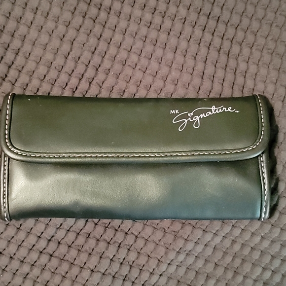Mary Kay cosmetic brush case